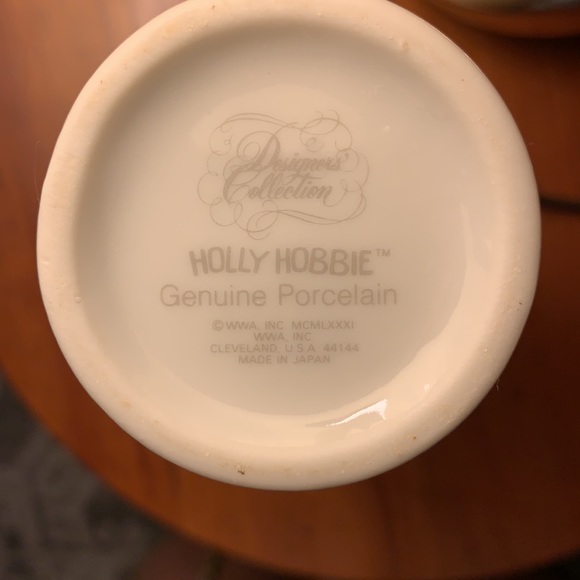 Vintage Holly Hobby Vase Genuine Porcelain. - Picture 2 of 4